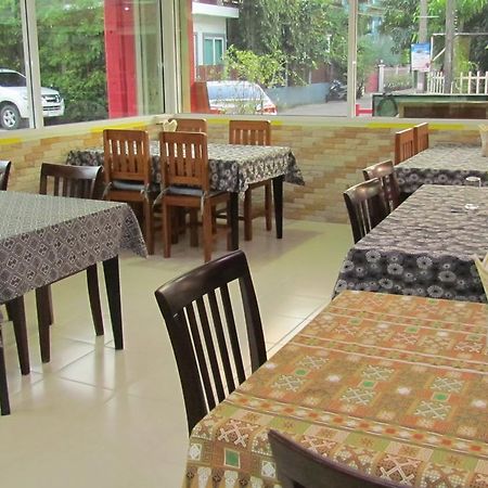 La Piccola Patong Hotel Bagian luar foto