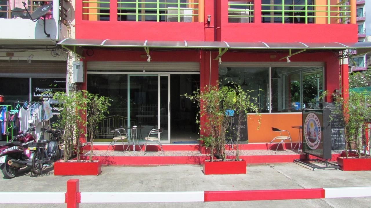 La Piccola Patong Hotel Bagian luar foto
